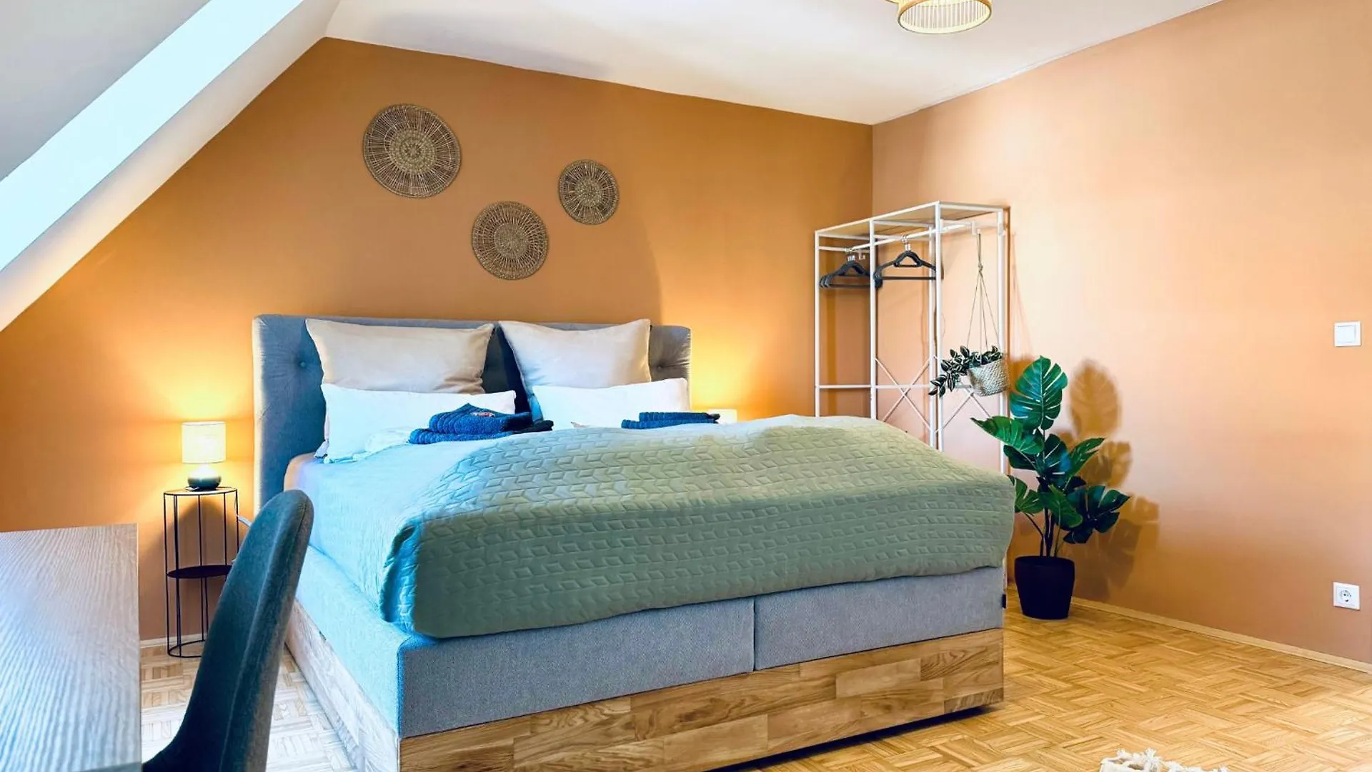 Lägenhet Desert Dune - Historic City Center With Free Parking & Elevator By Hero Homes Graz